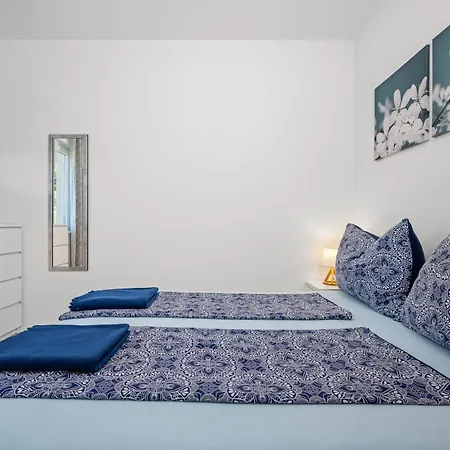 Casa Lilium, A Charming 6km Near The Sea Santalezi