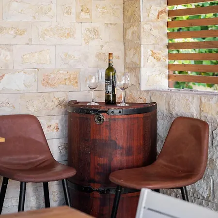 Casa Lilium, A Charming 6km Near The Sea * Santalezi